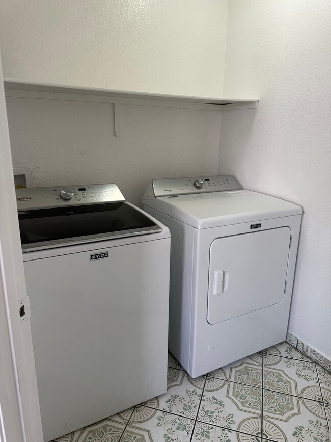 Photo - 4160 Country Garden Ave