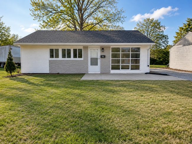 Building Photo - HALF OFF Security Deposit – Move-In Special! Section 8 Welcome!