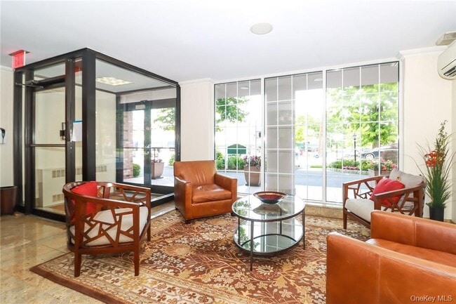 Photo - 2 Old Mamaroneck Rd Unit 5I