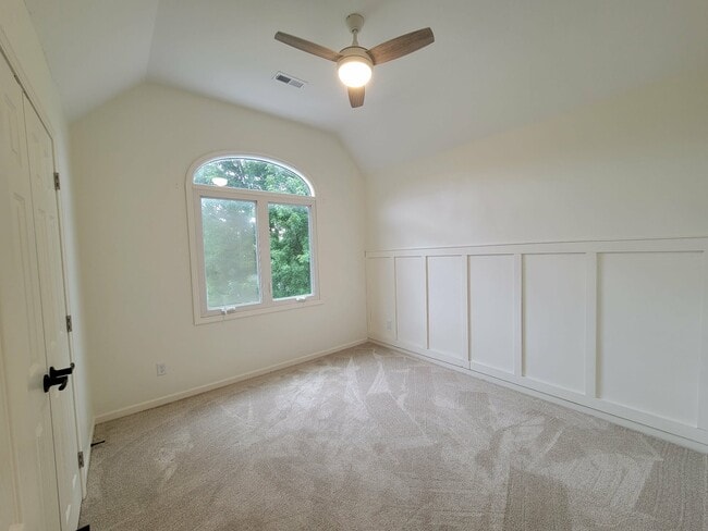 Photo - 1532 SE Silkwood Ln