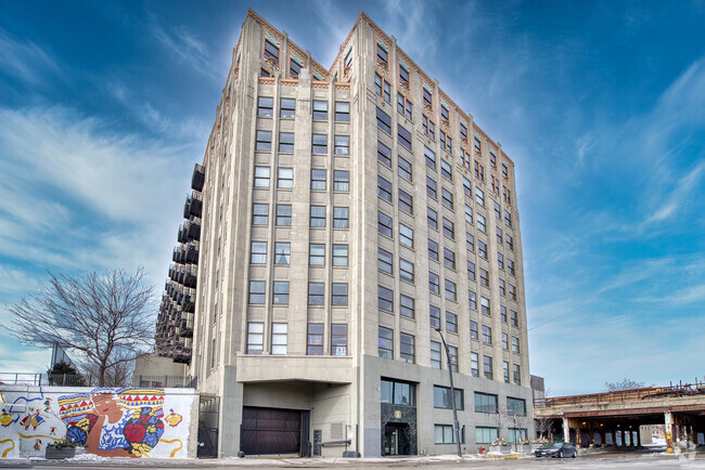 Building Photo - 1550 S Blue Island Ave Unit 1111 Rental