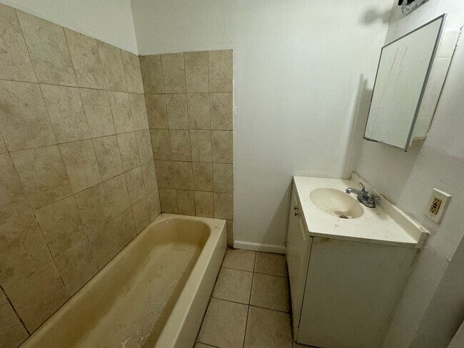 Photo - 2 Bedroom Home