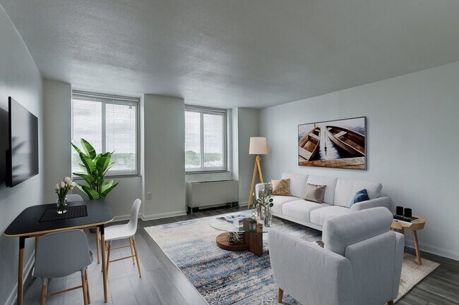 311 W. Franklin
