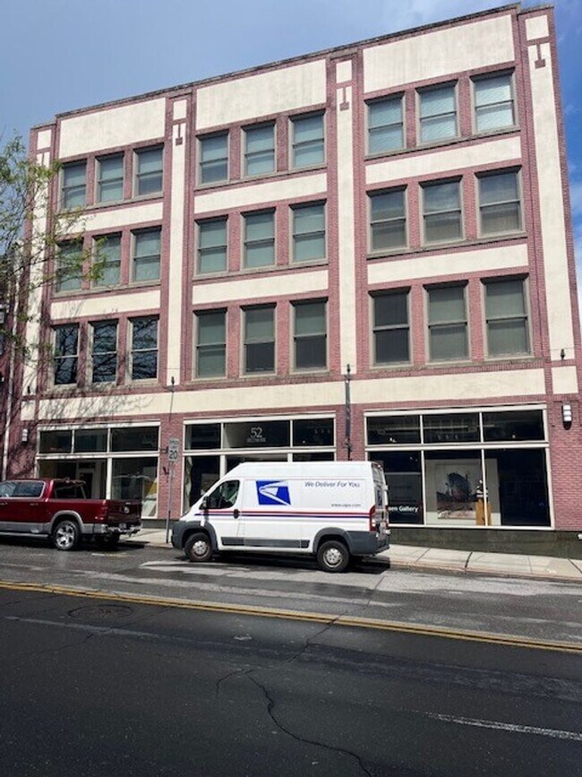 Photo - Available Condo in the Heart of Downtown A... Unidad 203