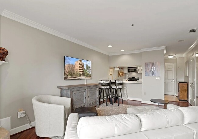 Photo - 1050 N Stuart St Unit 411