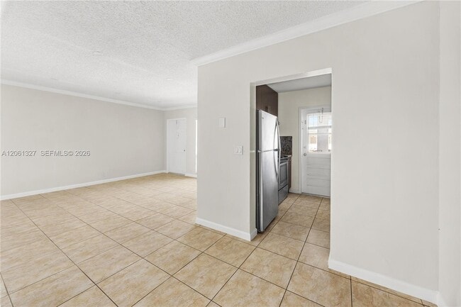 Photo - 5420 Hollywood Blvd Unit 202
