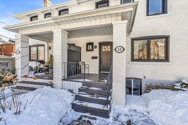 Building Photo - 15 Avion Ave