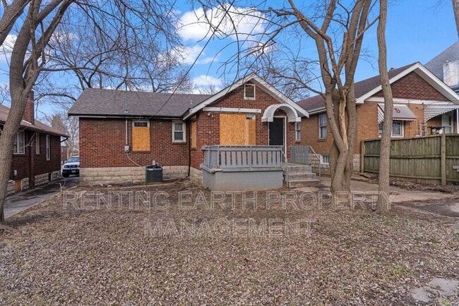 Photo - 8212 Toddy Ave
