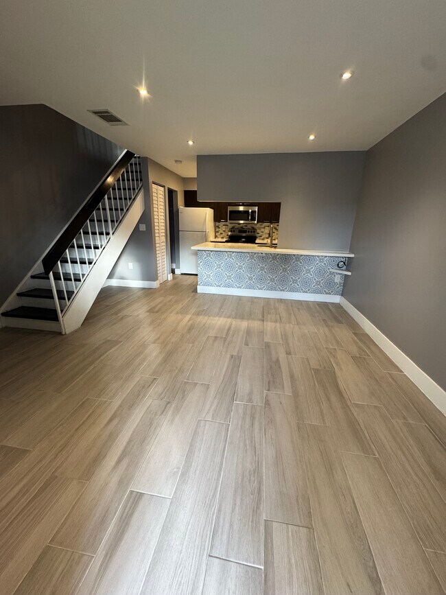 Photo - 17515 NW 67th Ct Unit G 22