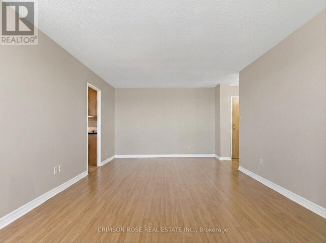 Photo - 92 Church St S Unité 705