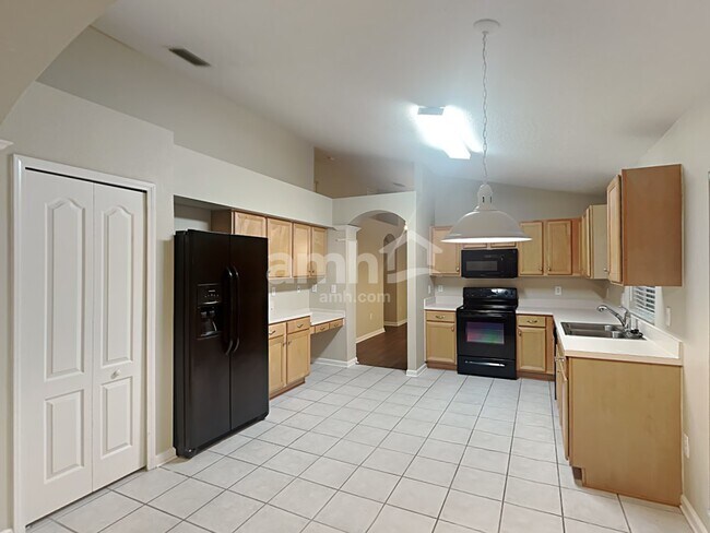 Photo - 5218 Algerine Pl