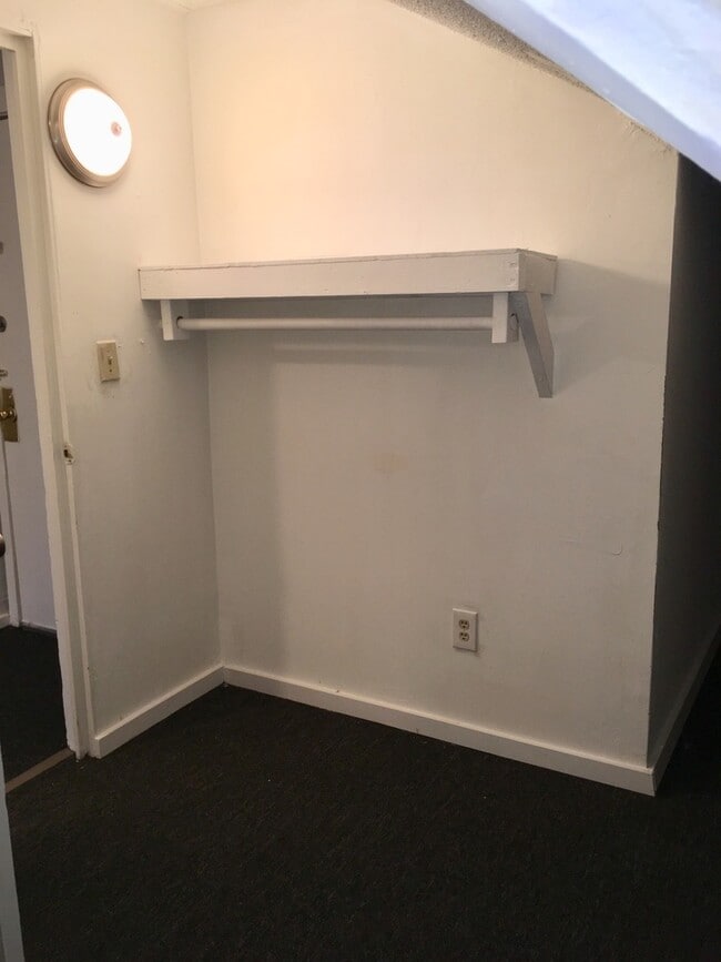 Photo - 70 Admiral St Unit 3