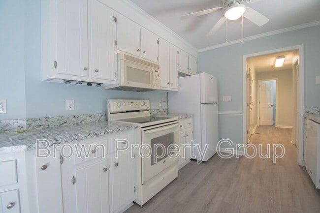 Photo - 1316 Middle Rd