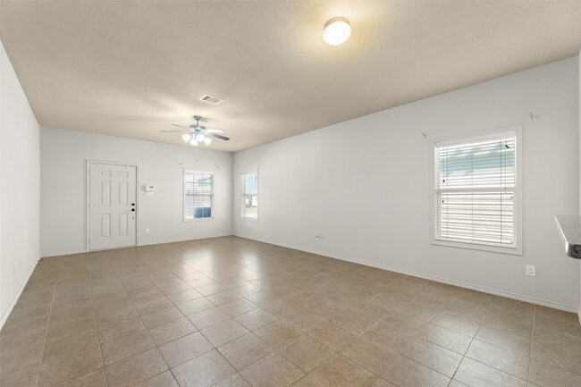 Photo - 19735 Crossfalls Ln