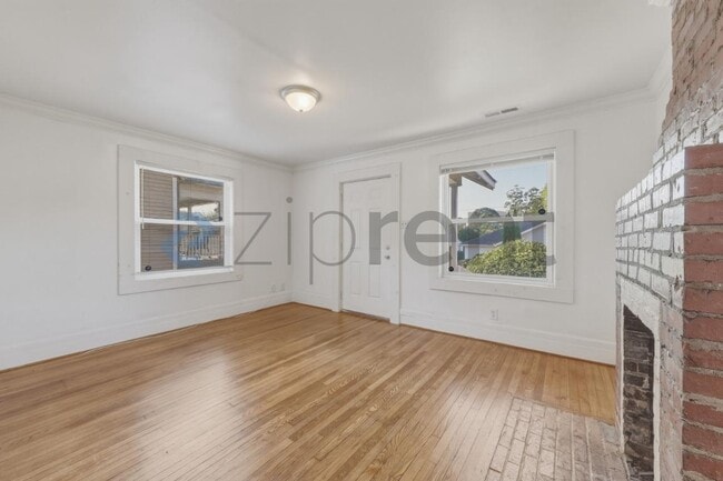 Unit Apt B