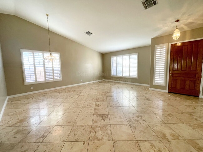 Photo - 2260 W Megan St