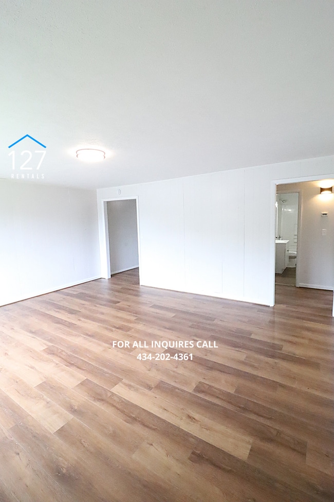 Photo - Fully Renovated 2-Bedroom Apartment in Convenient Location! Unidad 3535 Powhatan St