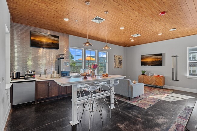 Photo - Mountain View