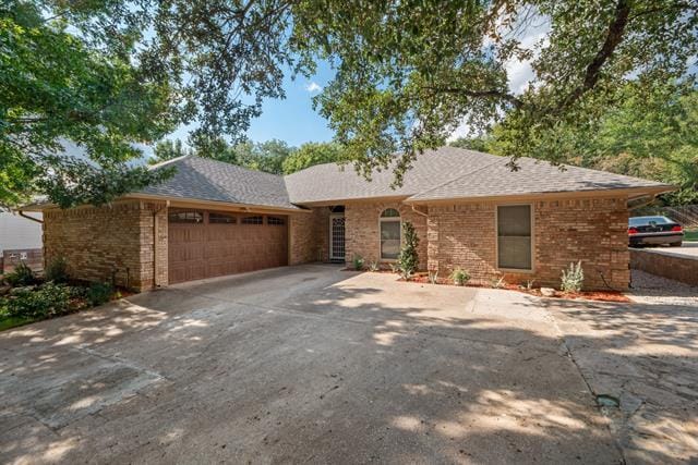 Building Photo - 5409 Chimney Rock Rd Rental