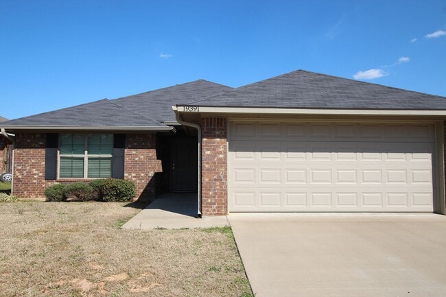 Building Photo - Gorgeous 4 Bedroom Home in The Ranch Subdivision- Flint! Coming Soon!