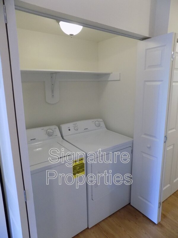 Photo - 1822 Idlewood Ave