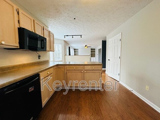 Photo - 12490 Daisywood Dr