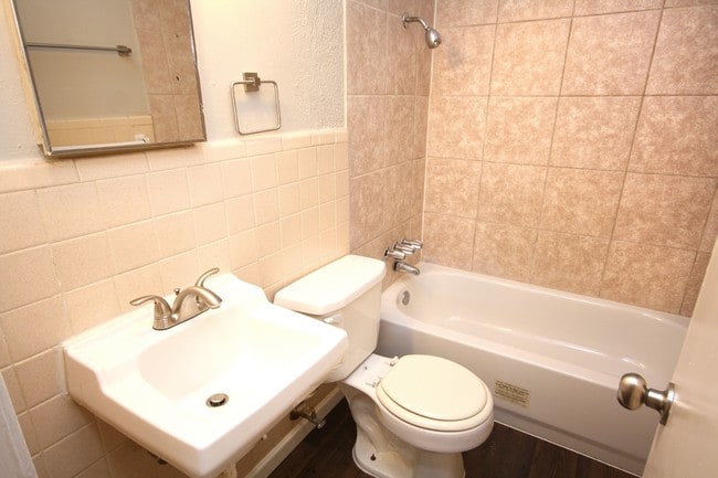 Sunrise Suites