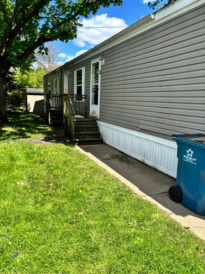 Photo - 1805 Meadow View Dr