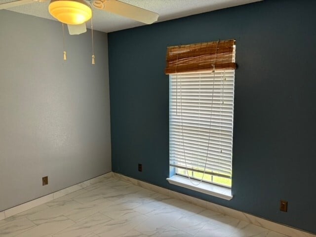 Building Photo - 2120 El Paseo St Unit 2510