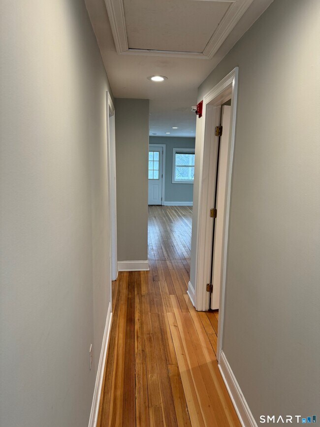 217 Park Rd Unit 3rd FL