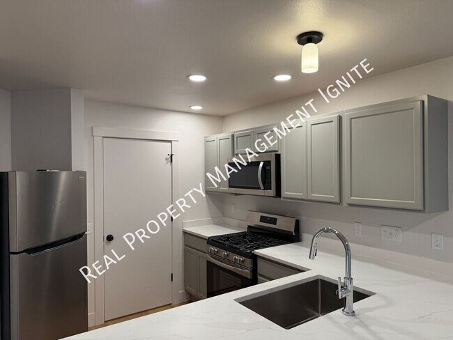 Photo - 1972 NE Sams Loop Unidad 3