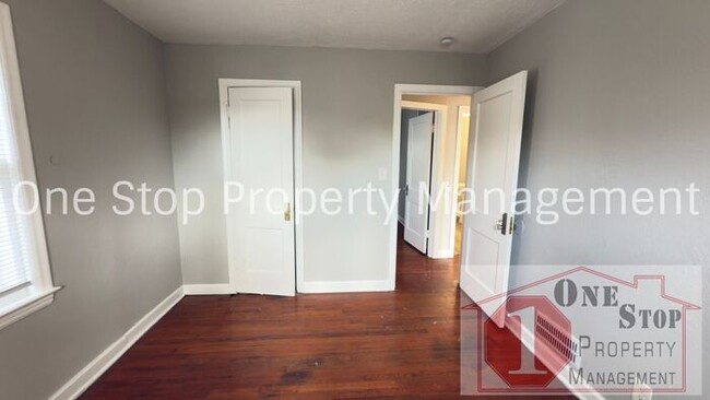 Photo - Beautiful 3 Bedroom 1 Bathroom Home in Kan...