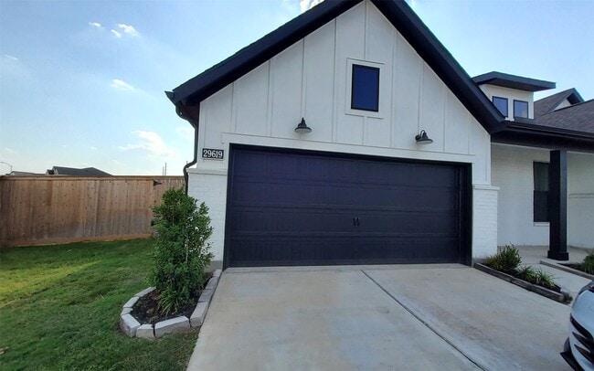 Photo - 29619 Smokey Bourbon Ln