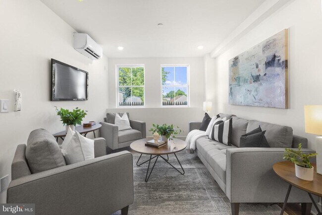 Photo - 7037 Ridge Ave Unidad 105