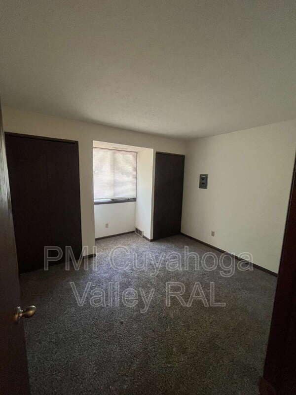 Photo - 1516 W Market St