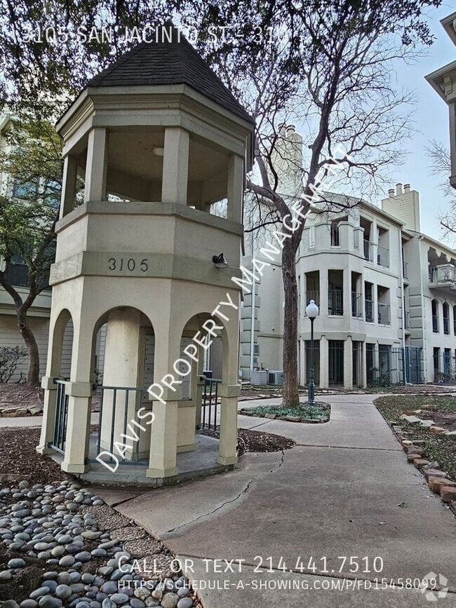 Building Photo - 3105 San Jacinto St Rental