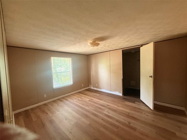 Photo - 541 Simmons Dr