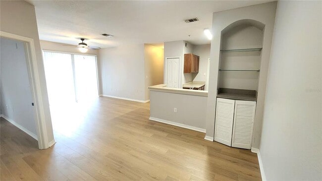 Building Photo - 5713 Legacy Crescent Pl Unit 103