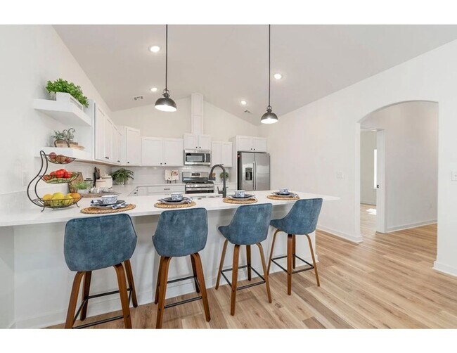 2141 E Elk Rdg Ave