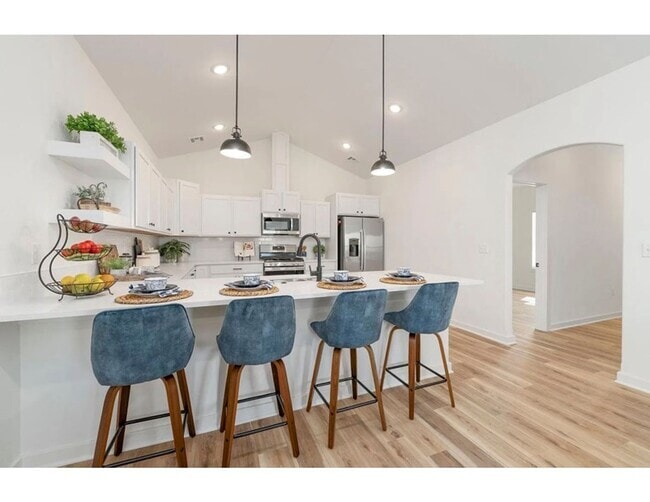 Building Photo - BRAND NEW 3 Bedroom Townhome!