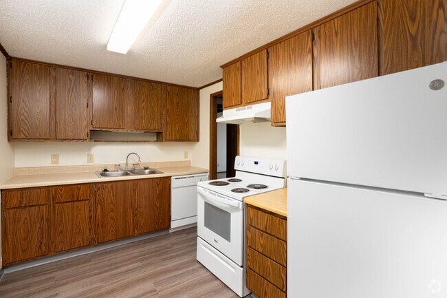 2BR,1BA - 864SF - Kitchen