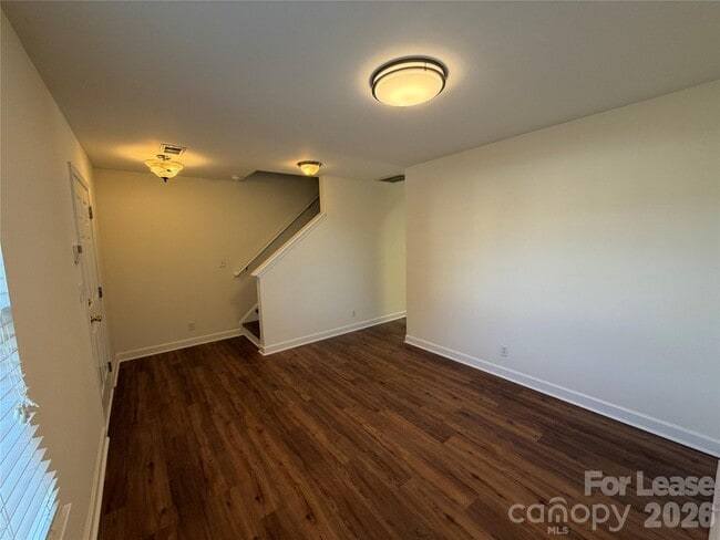 Photo - 7499 Bluff Point Ln