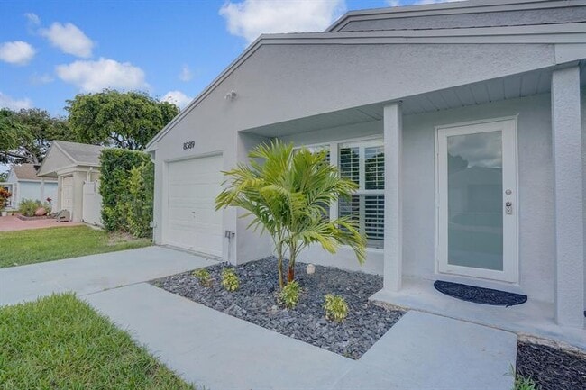 Photo - 8389 Rural Ln