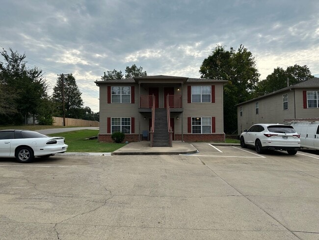 Photo - 1322 N 47th St Unit 201