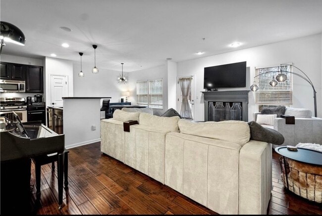 Photo - 294 Maple Ridge Dr