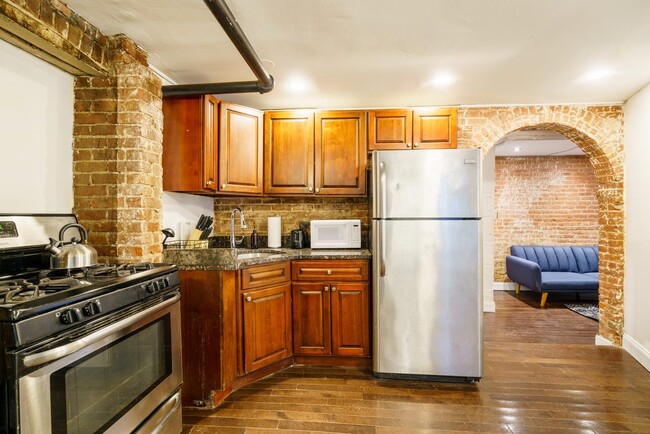260 Lafayette Avenue - 260 Lafayette Avenue Apartment