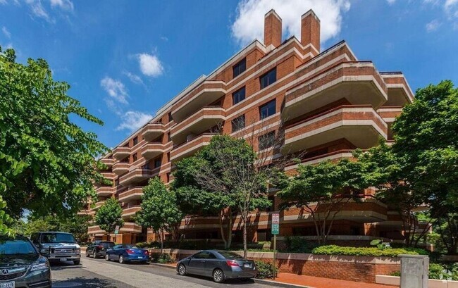 Building Photo - 2301 N St NW Rental