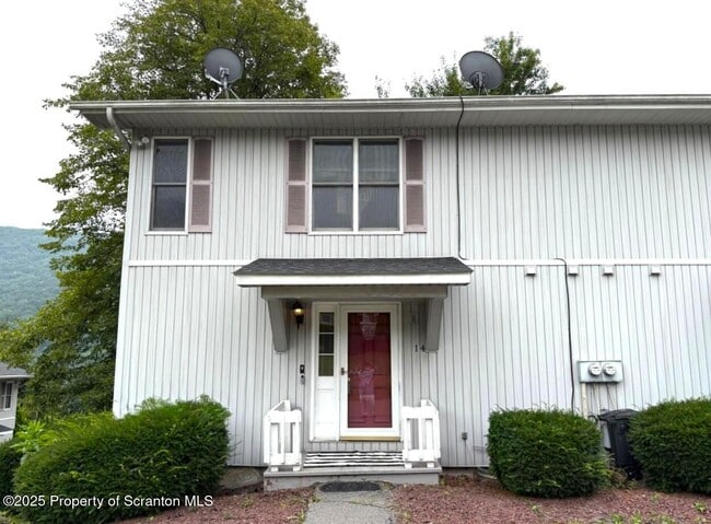 Building Photo - 14 Abington Gardens Dr Rental