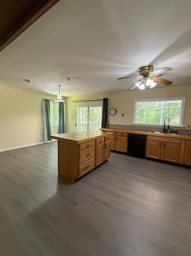 Photo - Incredible Home in New Kent County