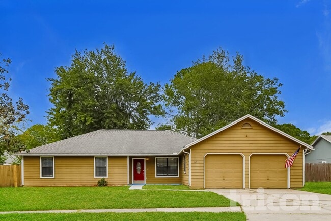 Building Photo - 11931 Marabou Ct S